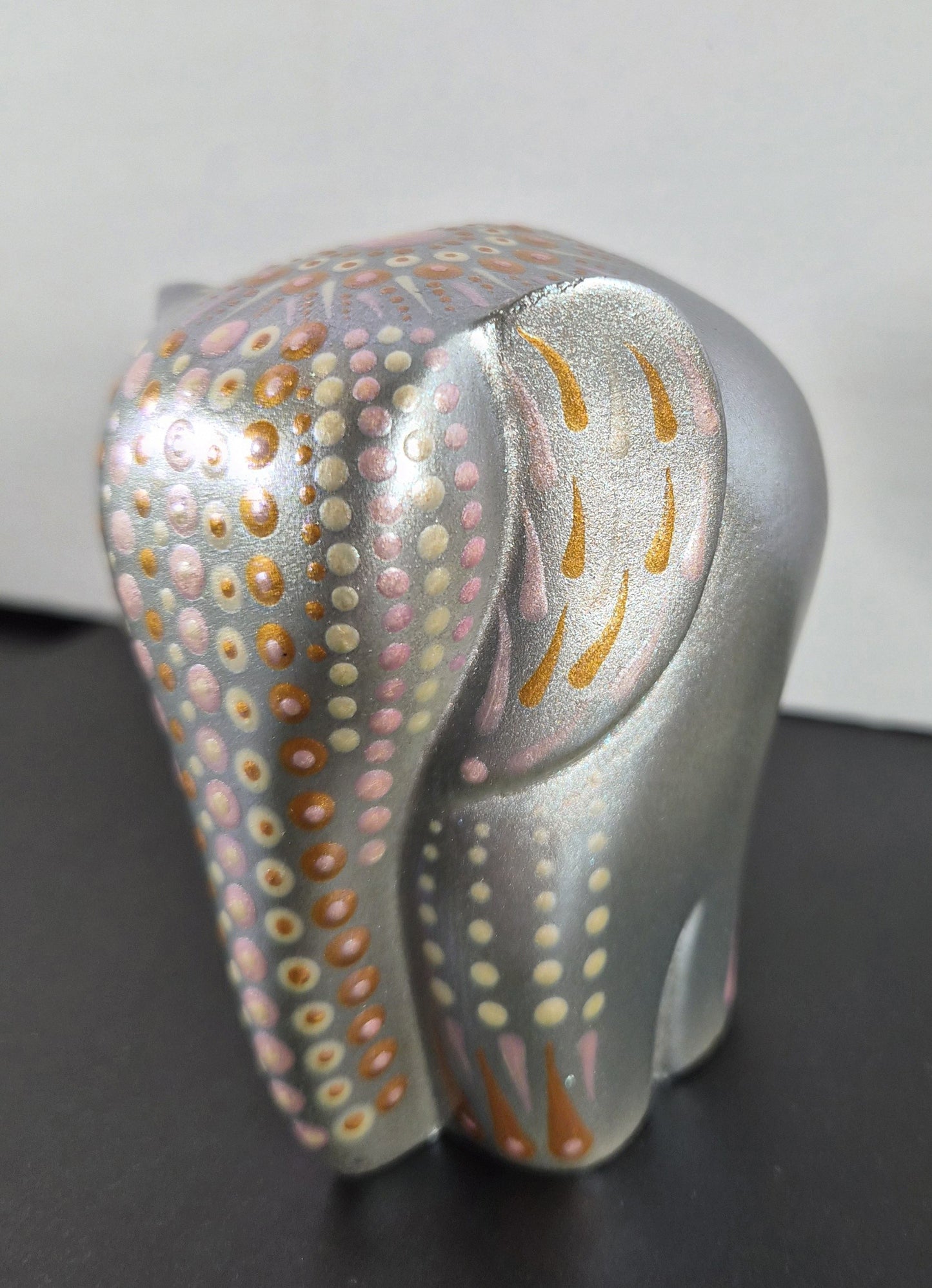 Metallic Silver Elephant Figurine – Hand-Painted Mini Decor, Good Luck Gift