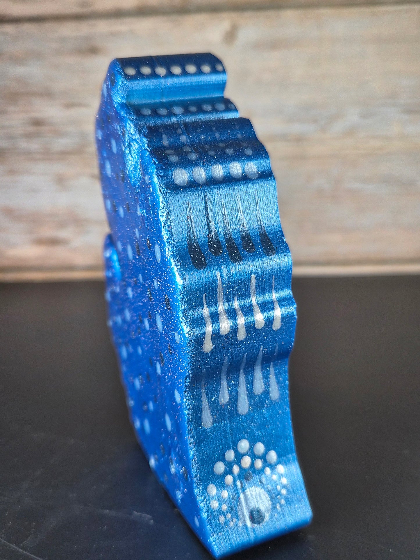 Metallic Blue & Silver Michigan Hand